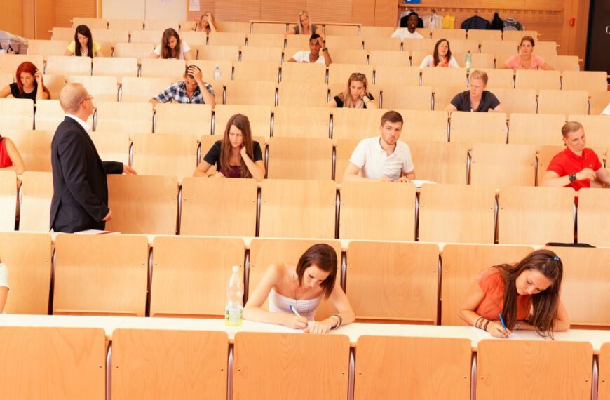 ¿Dónde es más fácil aprobar las oposiciones de magisterio?