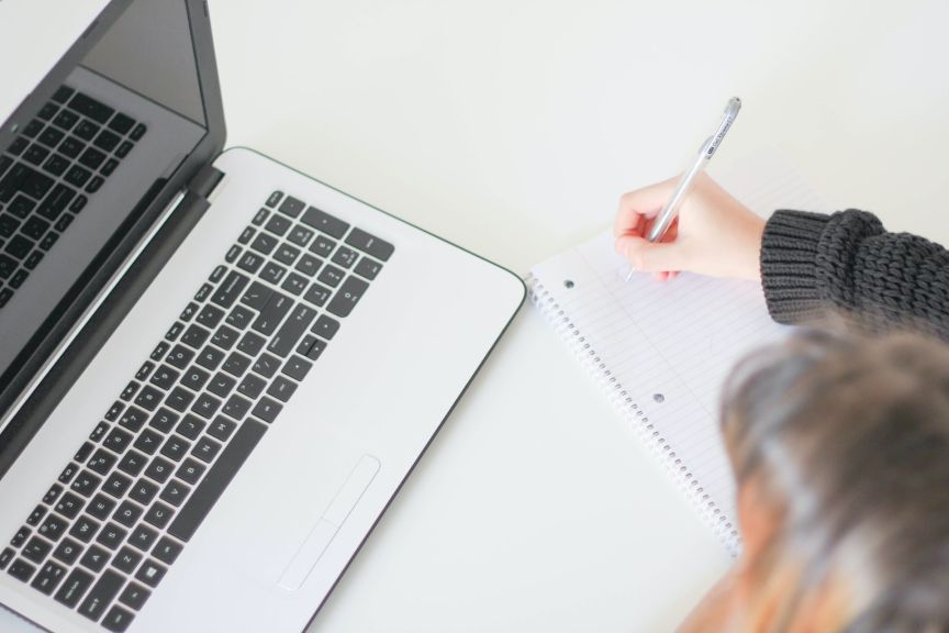 Cuál es la mejor academia para preparar oposiciones a Correos